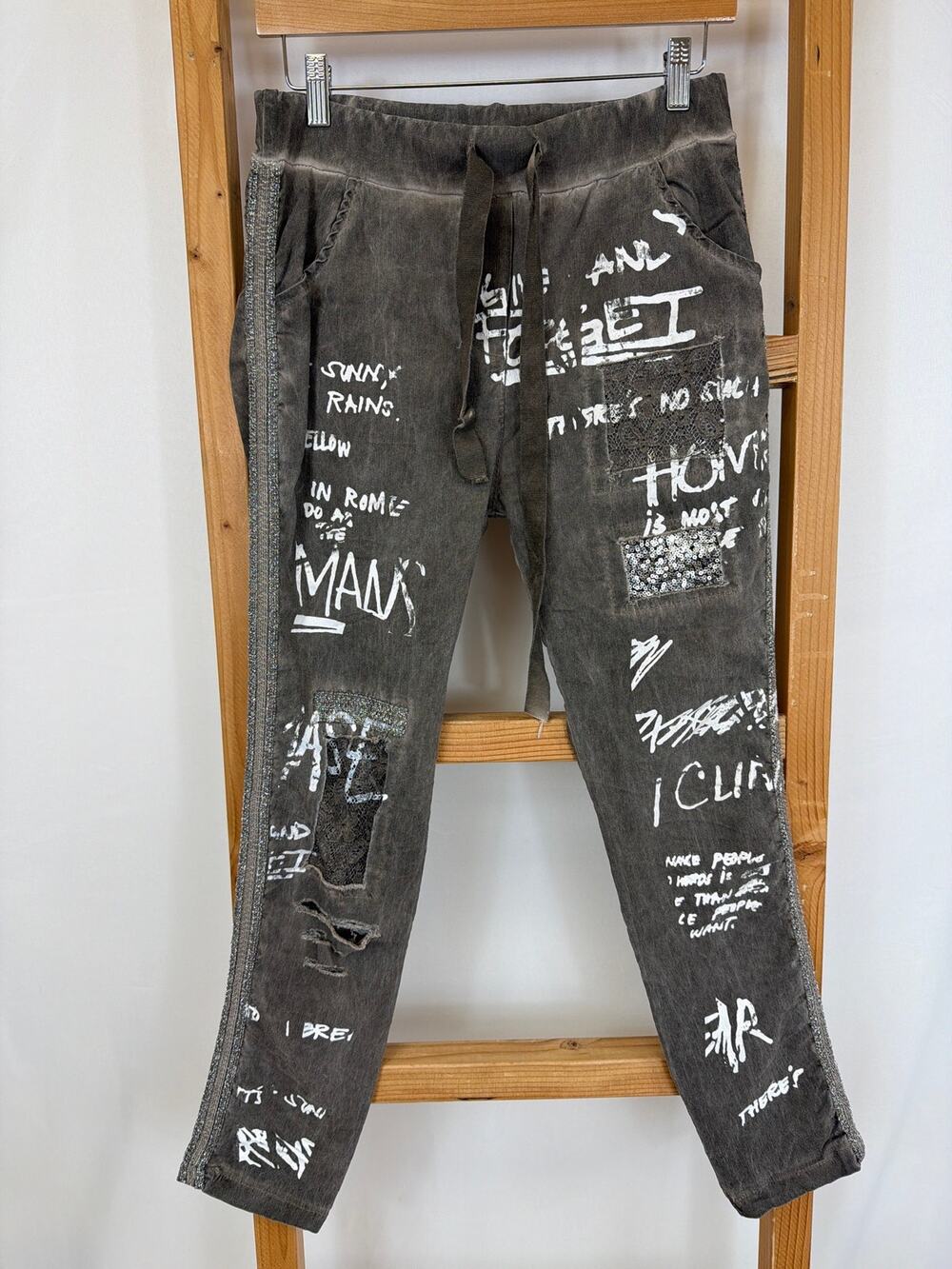Eternelle Boutique Distressed / Embellished Grey Funky Pull On Pants SM / MD